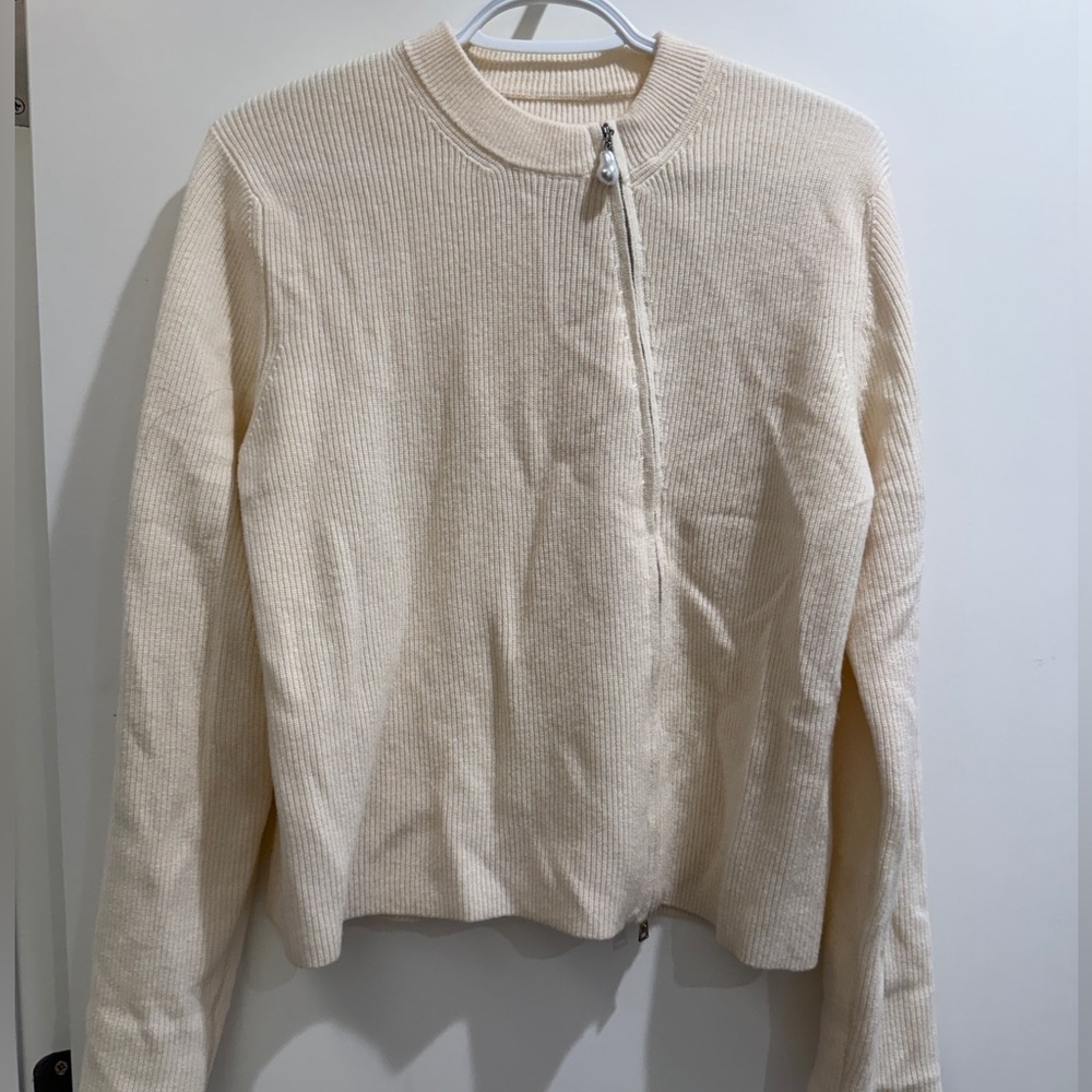 Cream Ribbed Zip-Front Knit Sweater - Picture 3 of 6